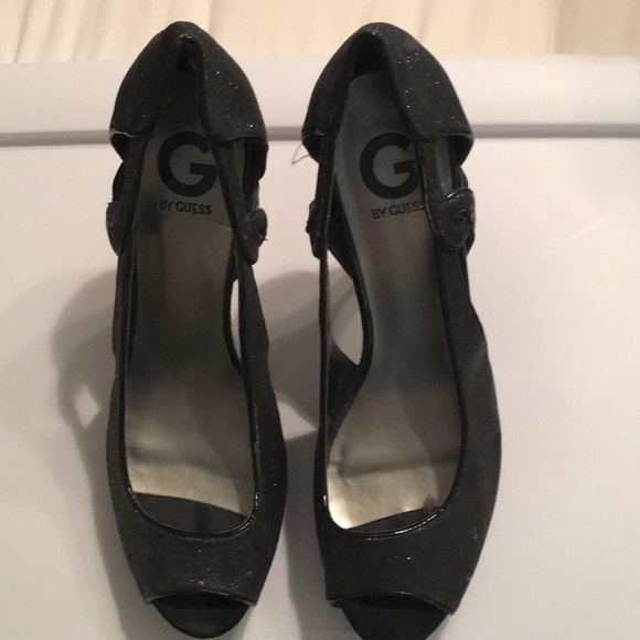 Guess Shoes - Black wedge